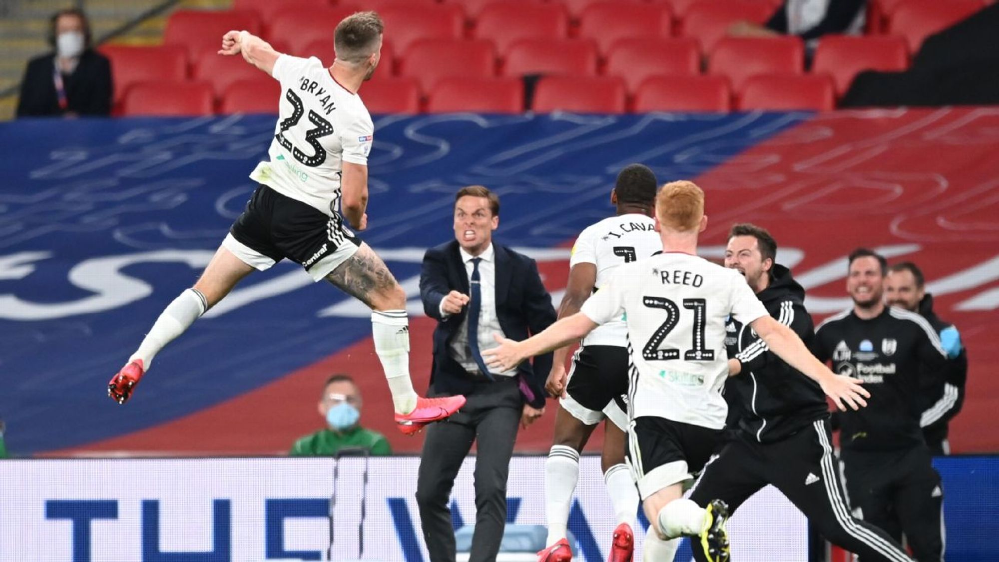 全队的进攻 全队的进攻