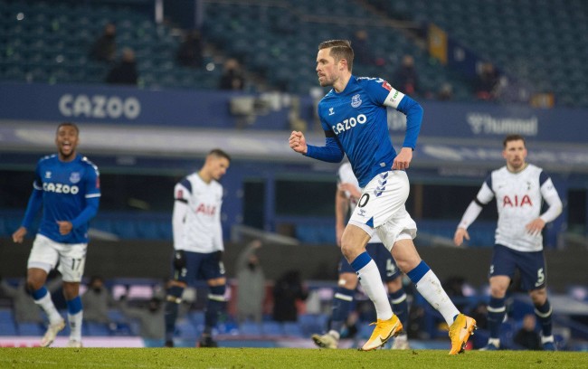 罗梅罗在多 罗梅罗在多